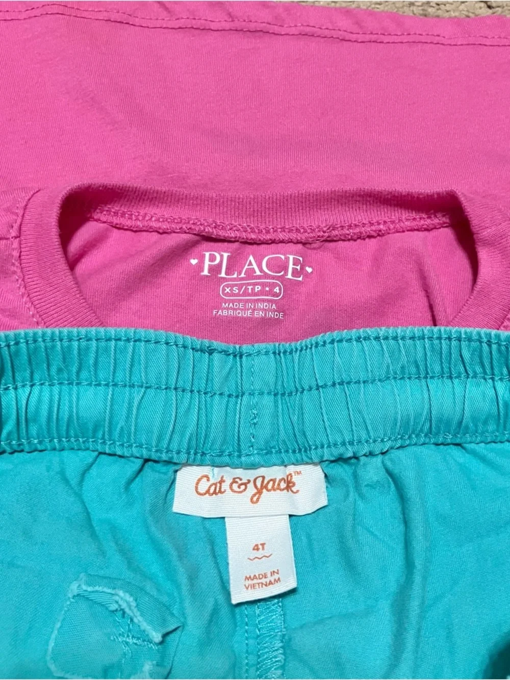 Children’s Place T-Shirt + Cat‎ & Jack Shorts Girl’s Sz 4T Easter Outfit